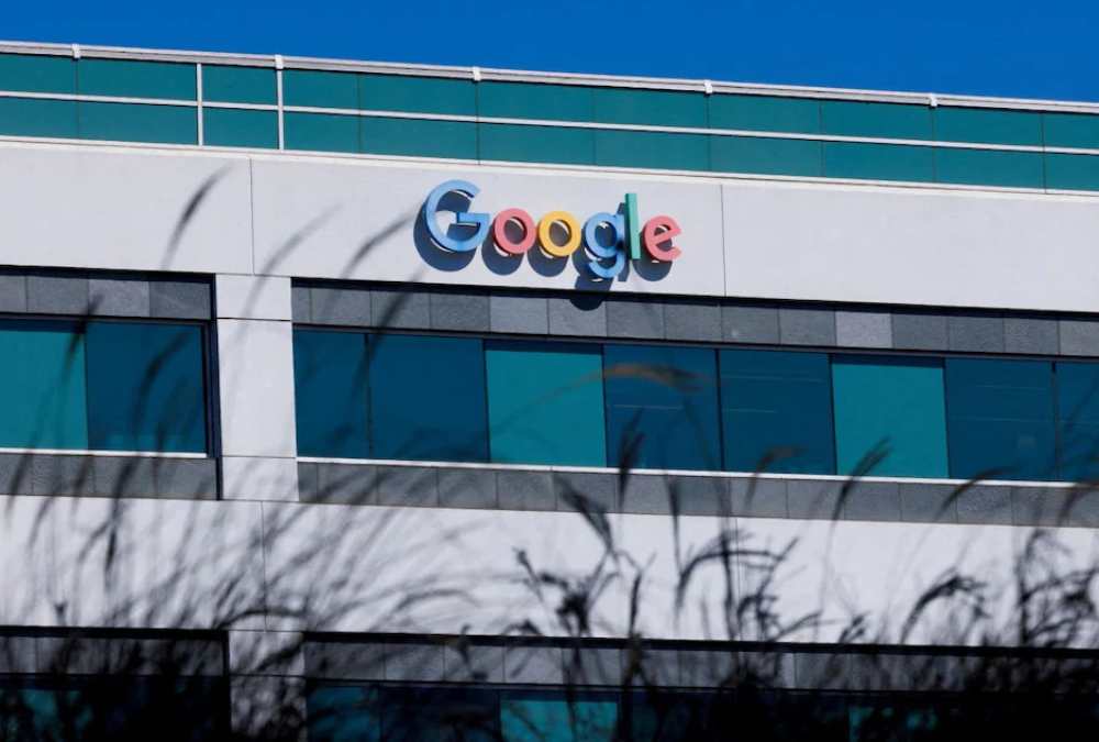 Google Temporarily Pauses Play Store Overhaul Amid Epic Games Antitrust Battle