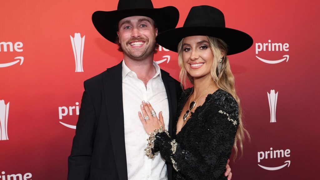 lainey wilson husband